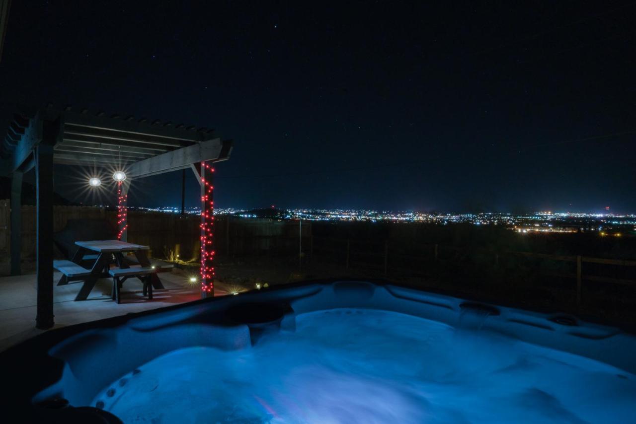 Desert Twilight 29 - Hot Tub & Ev Charger Twentynine Palms Esterno foto
