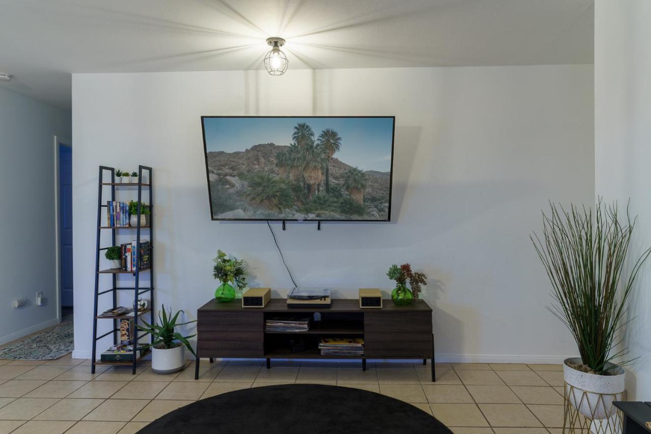 Desert Twilight 29 - Hot Tub & Ev Charger Twentynine Palms Esterno foto
